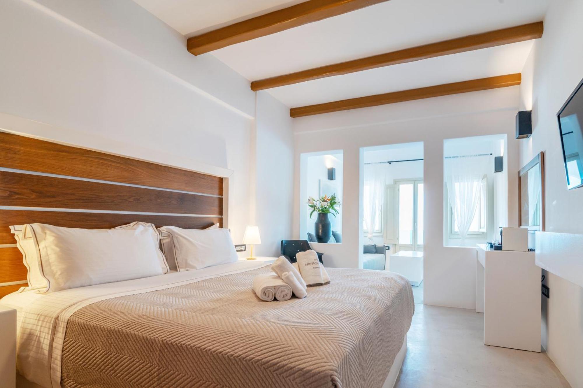 Apeiron Blue Santorini - Sustainable Adults Only 14 Plus Fira  Exteriér fotografie