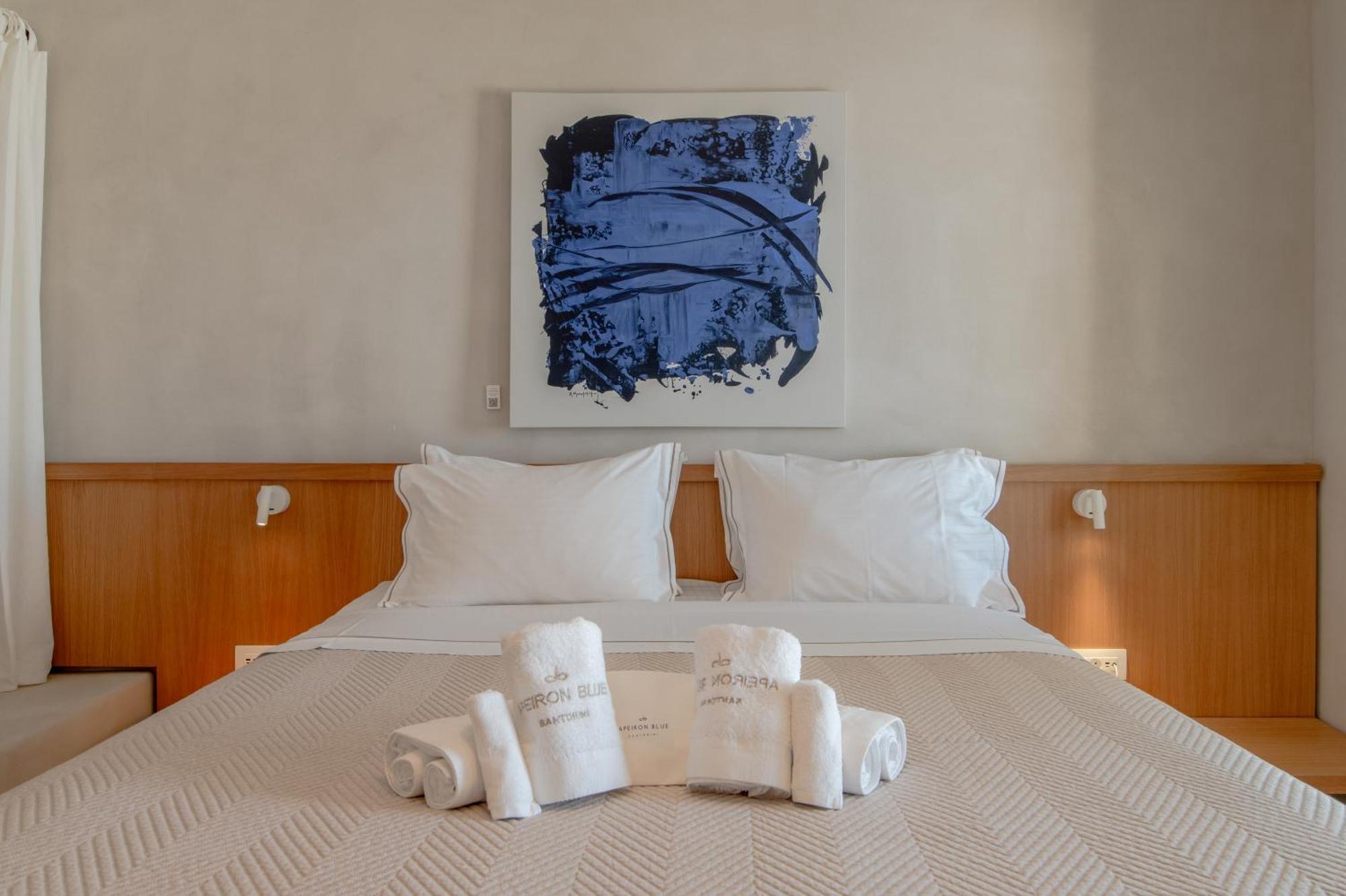 Apeiron Blue Santorini - Sustainable Adults Only 14 Plus Fira  Exteriér fotografie